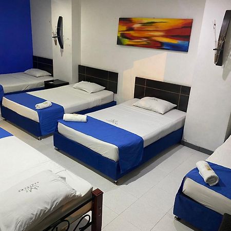 Hotel Santelmo カリ エクステリア 写真