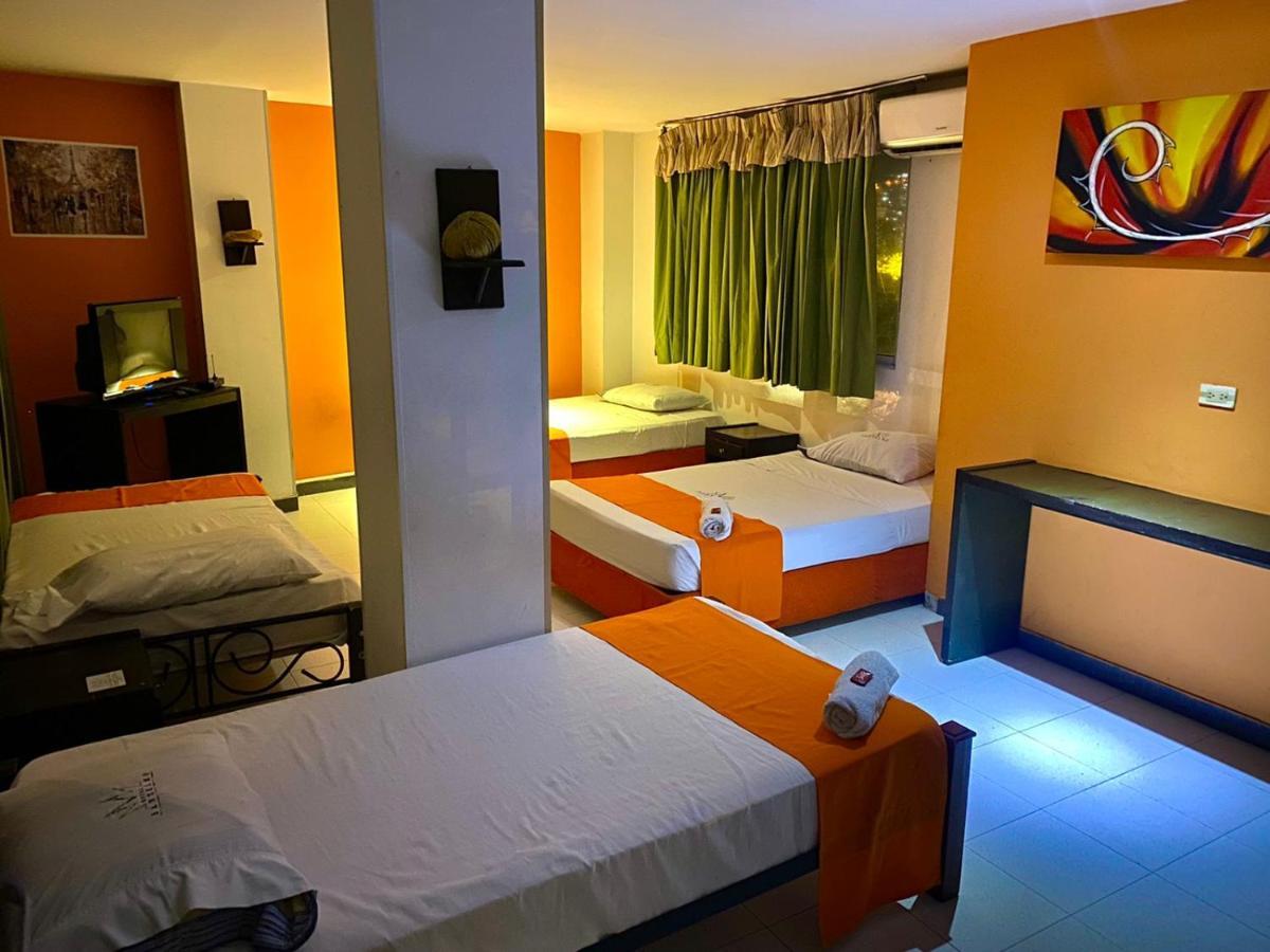Hotel Santelmo カリ エクステリア 写真