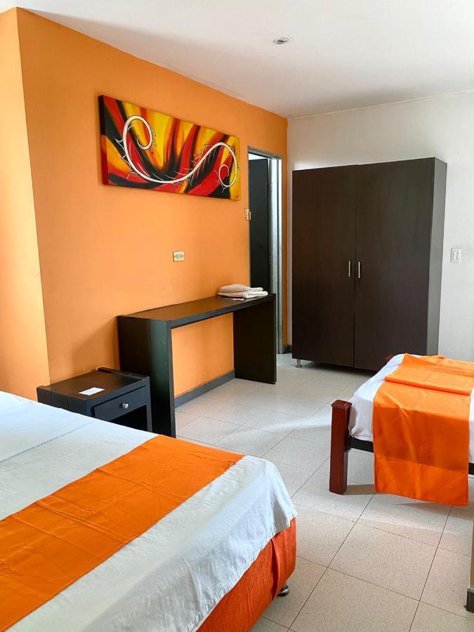 Hotel Santelmo カリ エクステリア 写真