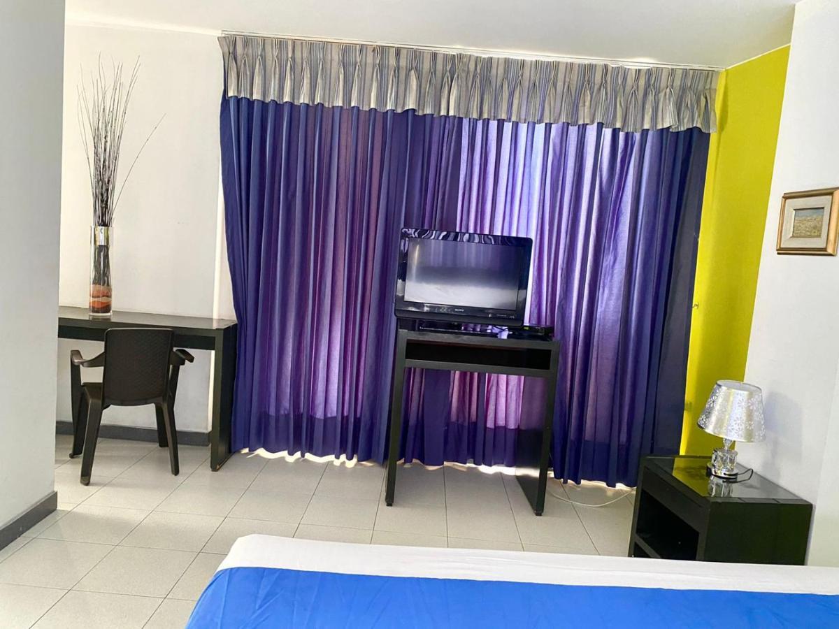 Hotel Santelmo カリ エクステリア 写真