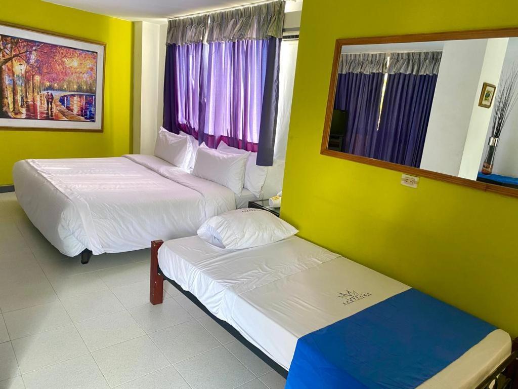 Hotel Santelmo カリ エクステリア 写真