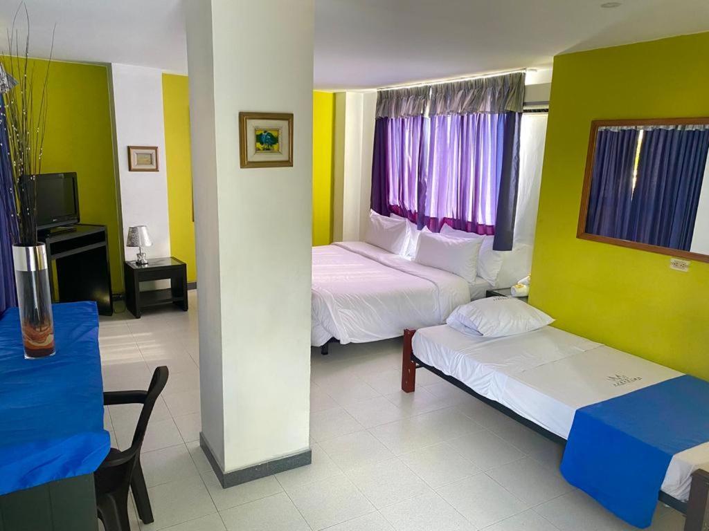 Hotel Santelmo カリ エクステリア 写真