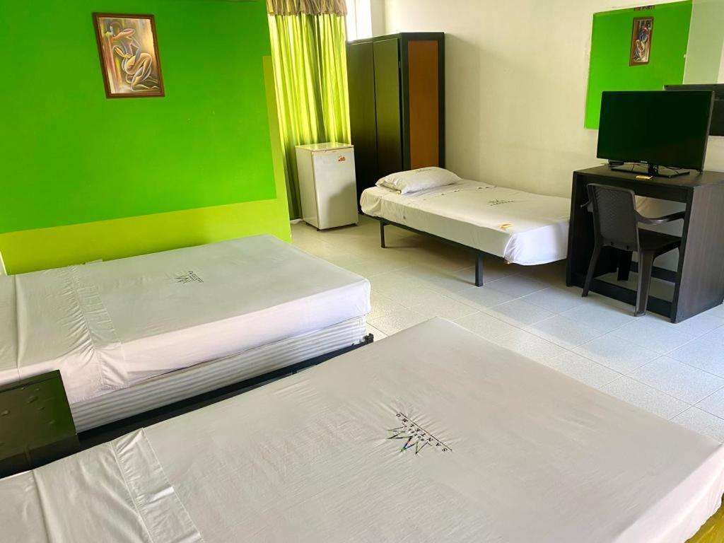 Hotel Santelmo カリ エクステリア 写真
